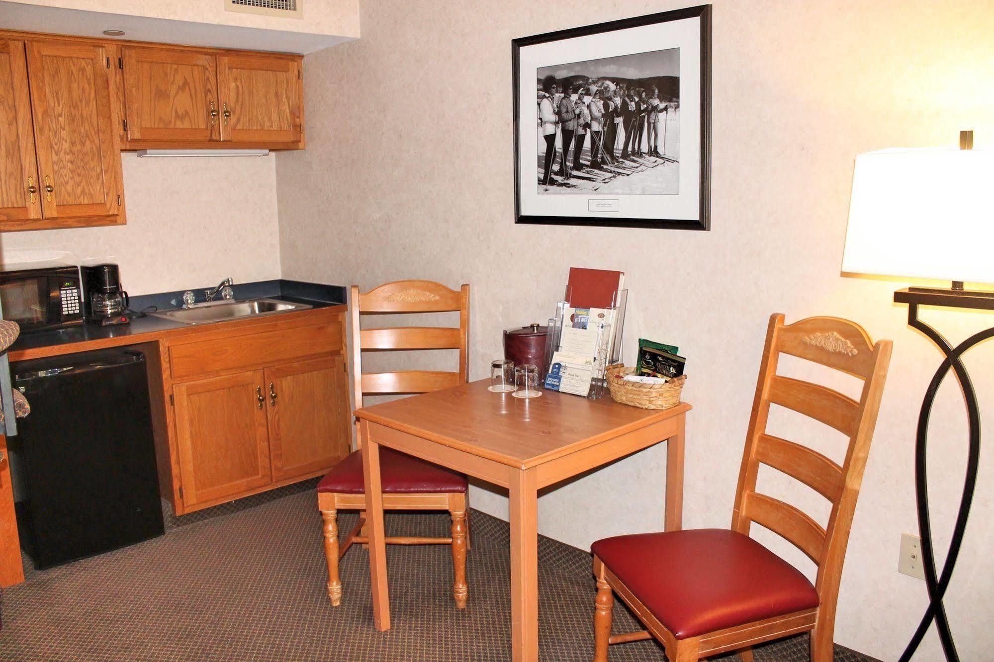 The Inn At Holiday Valley Ellicottville Bagian luar foto